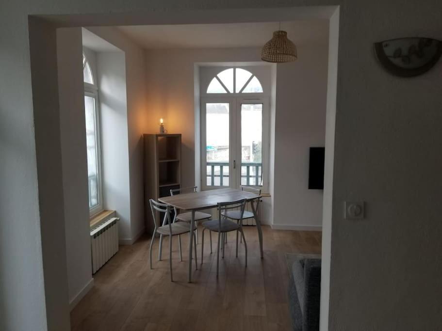 Appartement Cosy Entierement Renove Bagneres-de-Bigorre Exterior photo